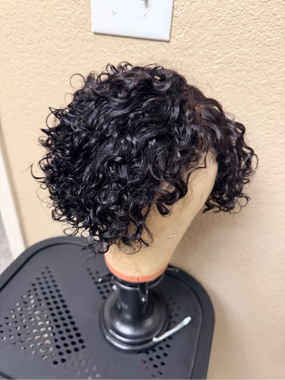 Human Hair Wet and Wavy Wig - Picture 7 of 16